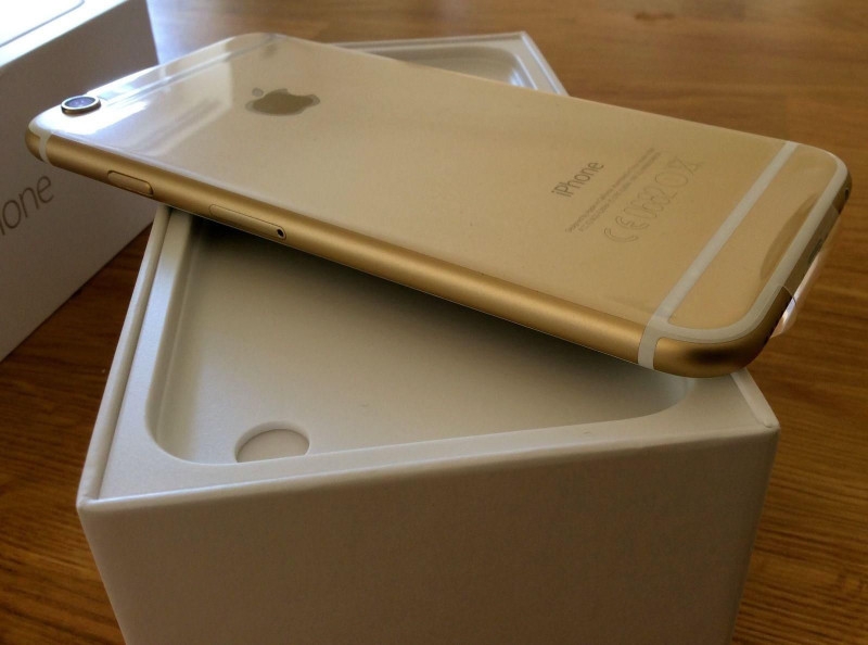 Apple iPhone 6s 64 GB US Warranty Unlocked Cellpho