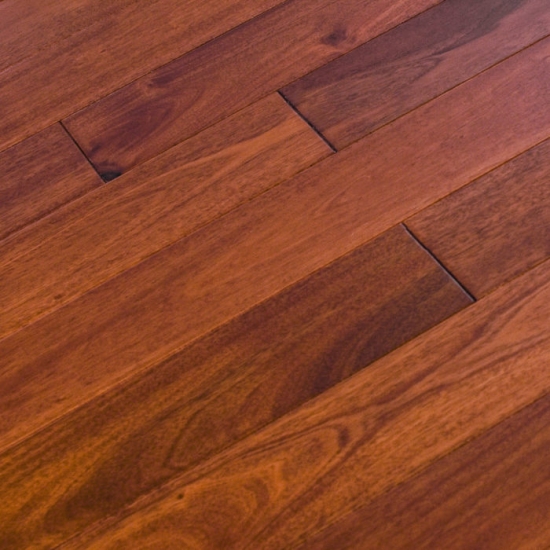 solid-hardwood-floor